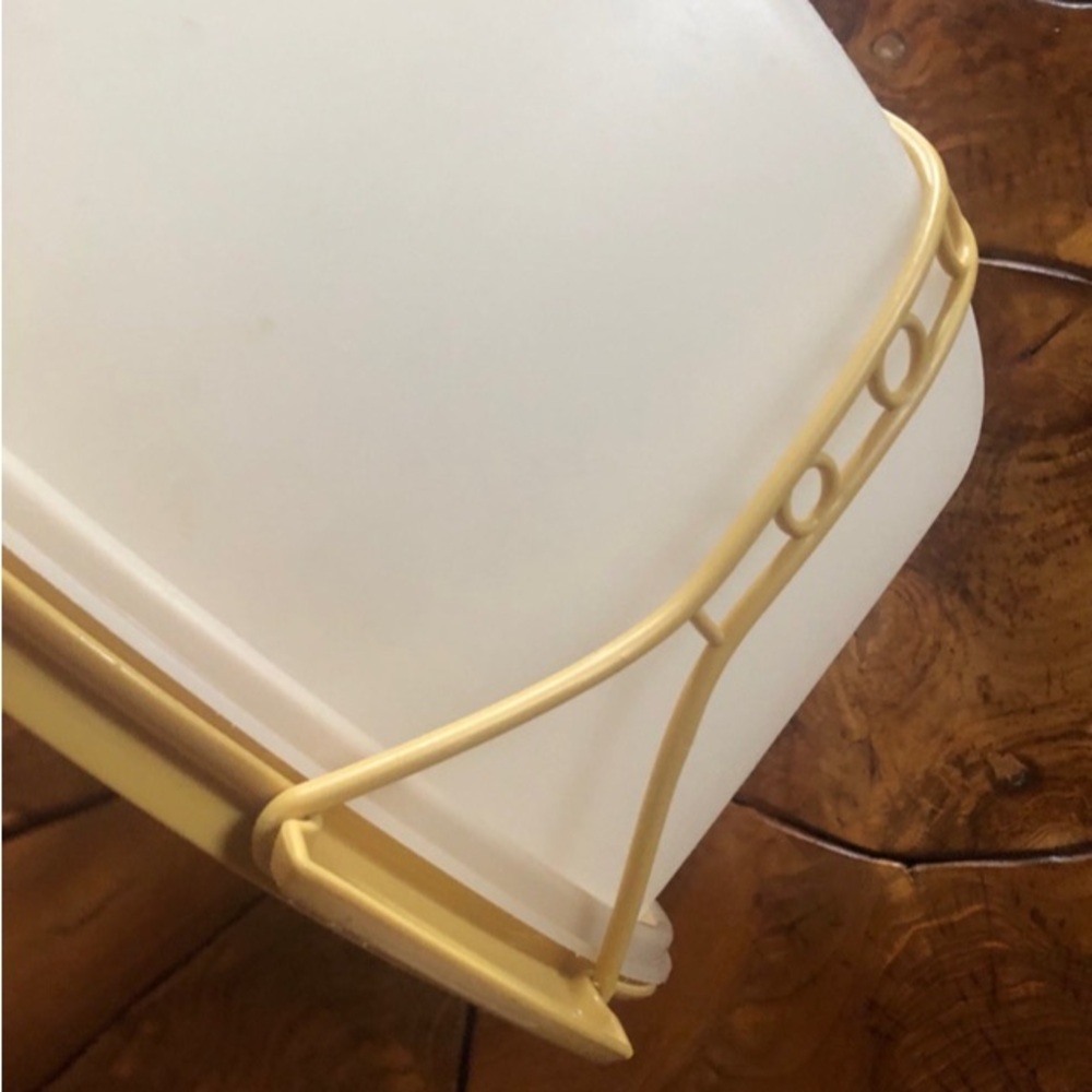 Tupperware Cake Holder Storage Transporter Harvest Gold 3 Pieces - Picture 2 of 8